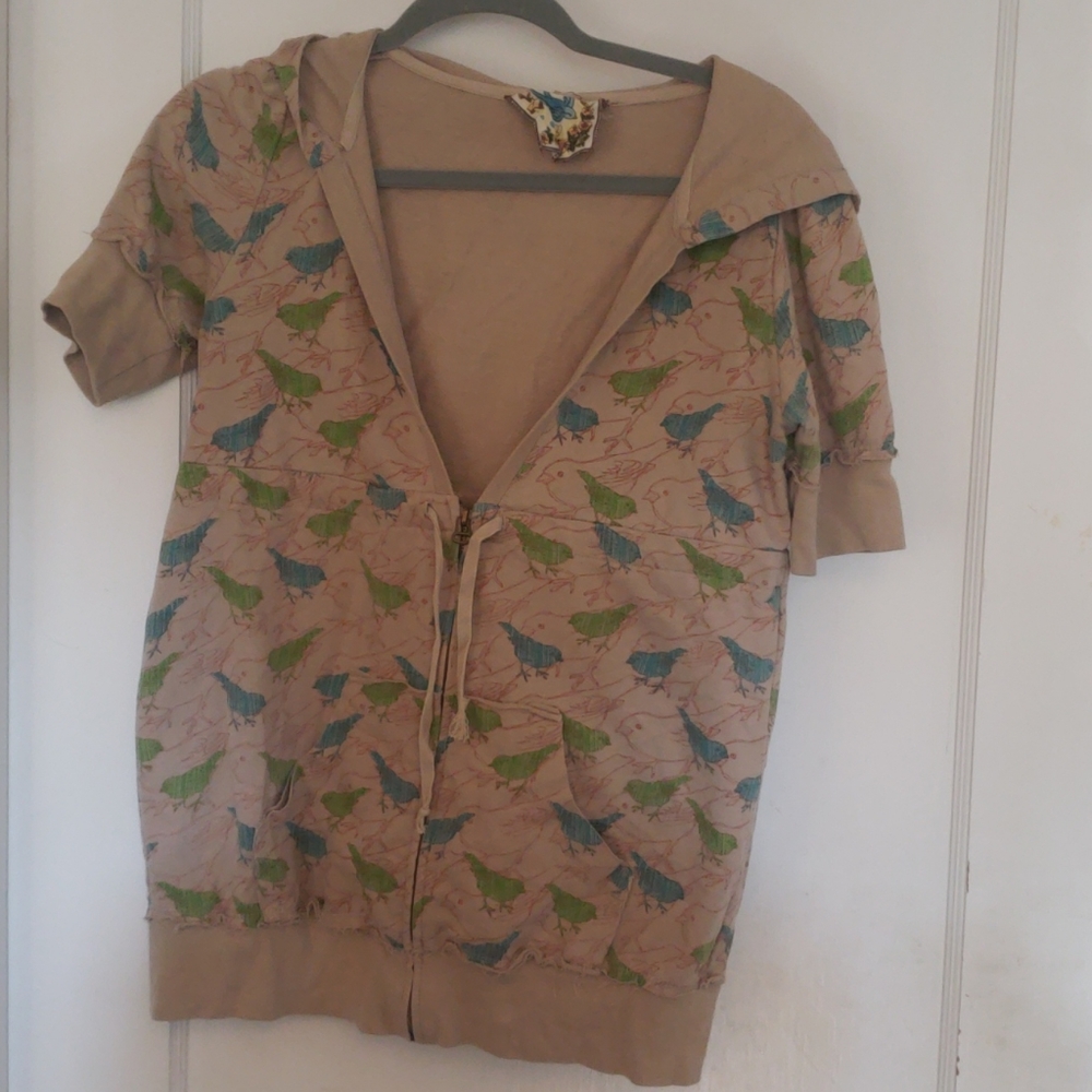 Adorable Soft Hoodie With Bird Design